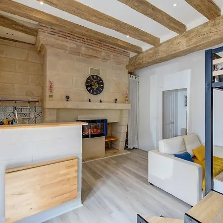 Au Coeur De Apartment Tours